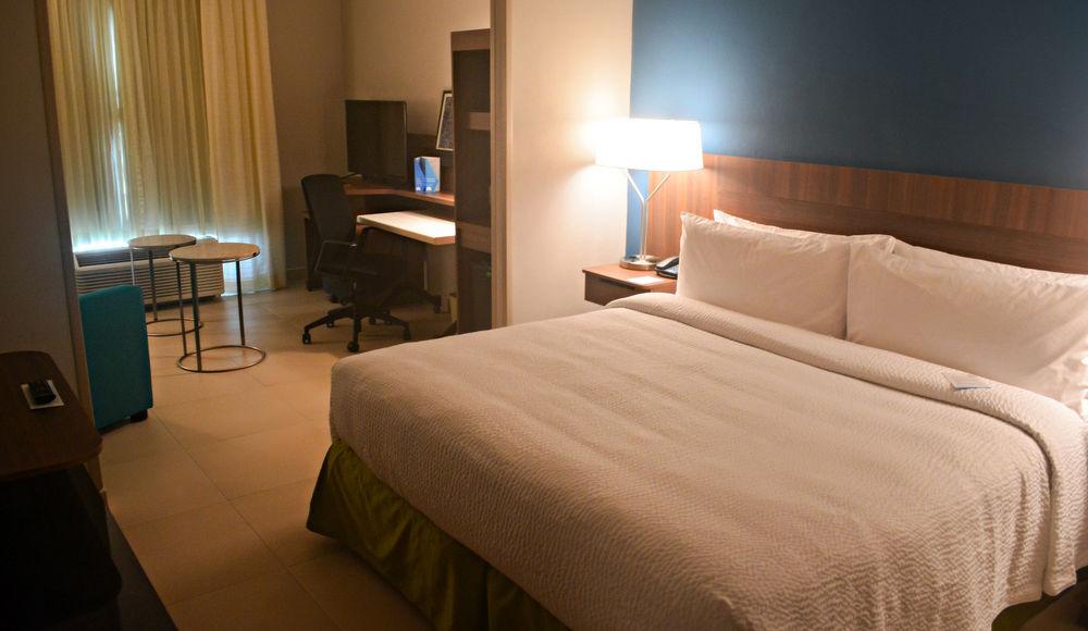 Fairfield Inn & Suites By Marriott Coatzacoalcos Buitenkant foto