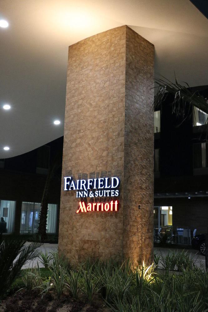 Fairfield Inn & Suites By Marriott Coatzacoalcos Buitenkant foto