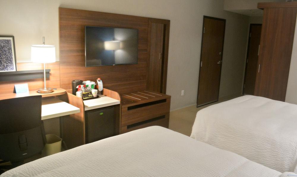 Fairfield Inn & Suites By Marriott Coatzacoalcos Buitenkant foto
