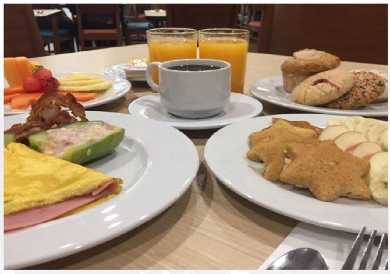 Fairfield Inn & Suites By Marriott Coatzacoalcos Buitenkant foto