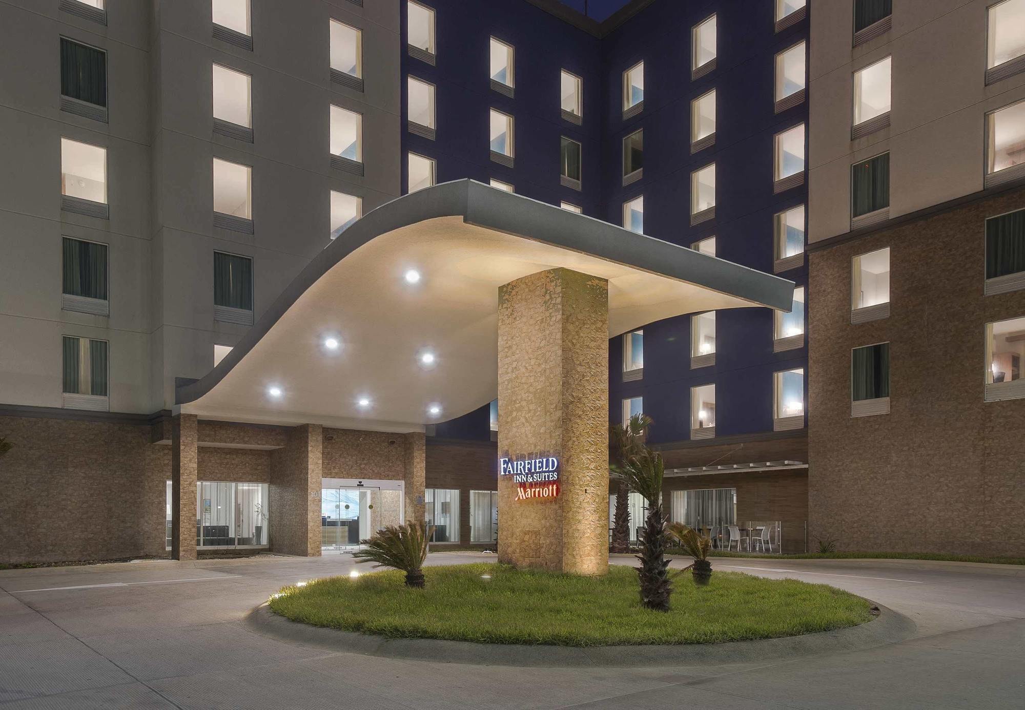 Fairfield Inn & Suites By Marriott Coatzacoalcos Buitenkant foto